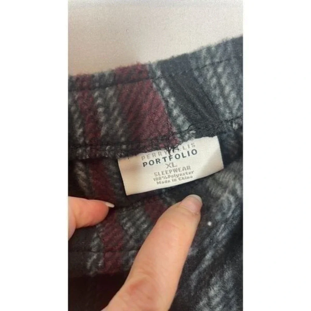 Perry Ellis Men's Pajama Pants. Size XL. New With Tags.